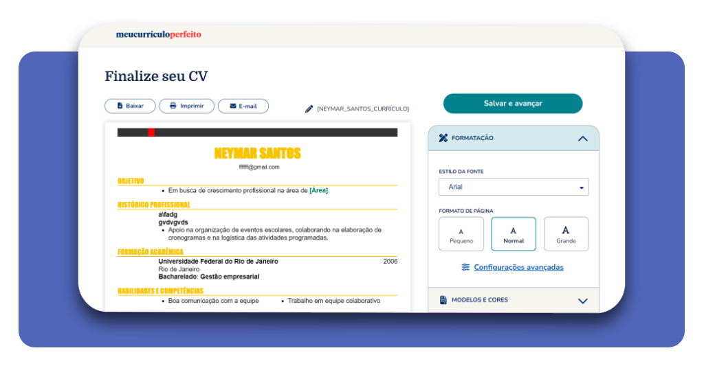 Tela de personalização e download do currículo no Meu Currículo Perfeito