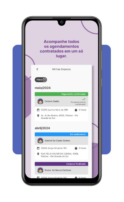 Faxineira autônoma organizando agenda de trabalho e ganhos pelo aplicativo